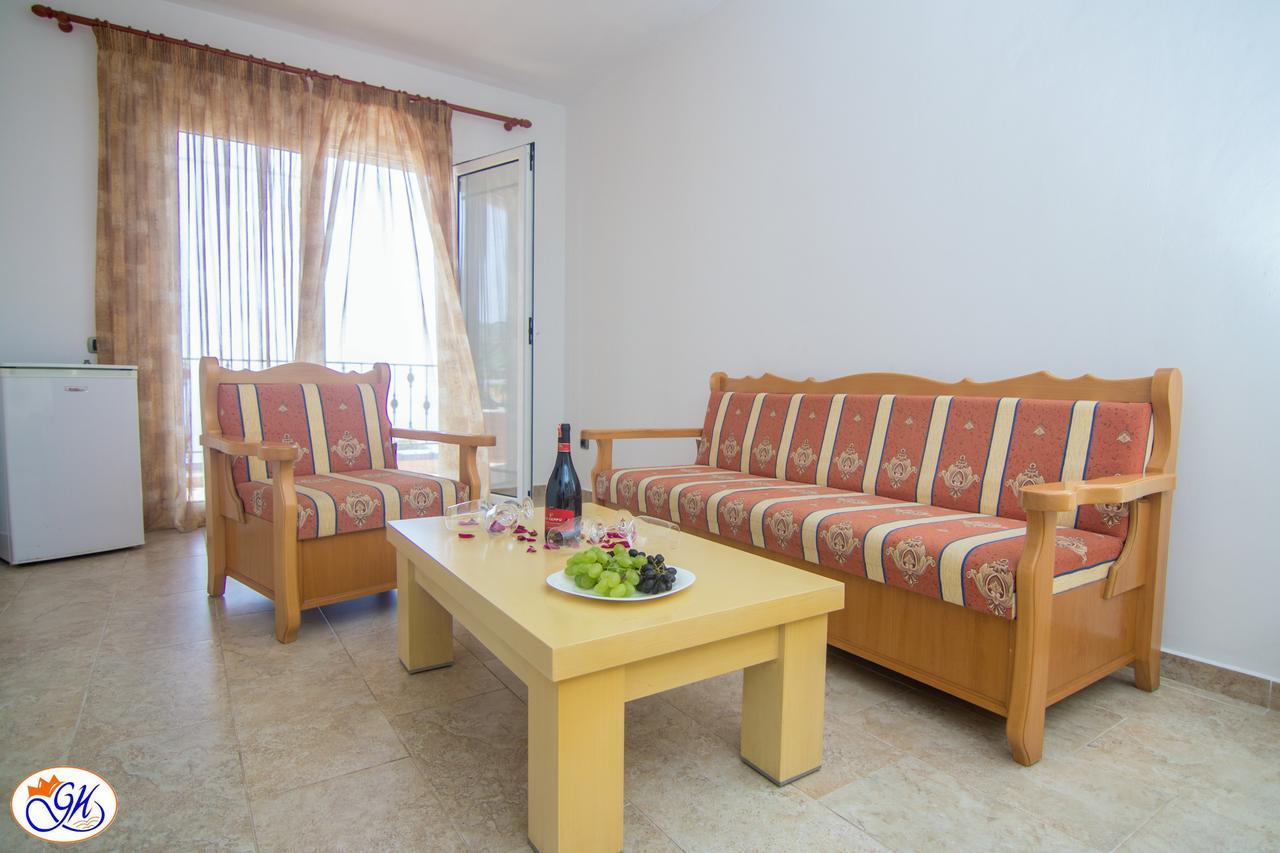 Exclusive Greccia Inn Дермі Екстер'єр фото